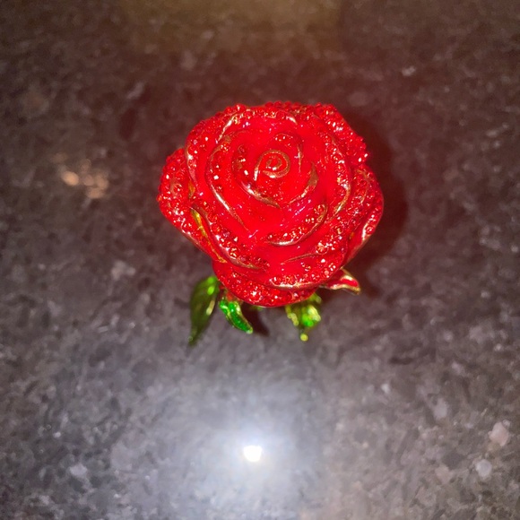 Rose Jewelry/ Trinket Box Hand Painted - Picture 5 of 7